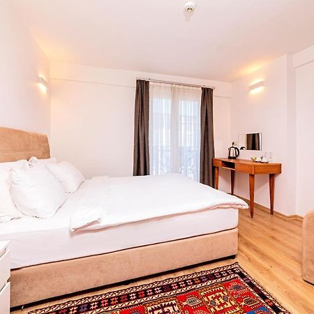 Neda Hotel Istanbul Eksteriør billede