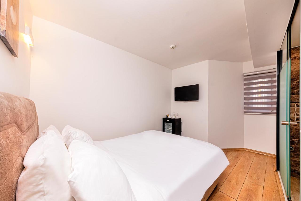 Neda Hotel Istanbul Eksteriør billede